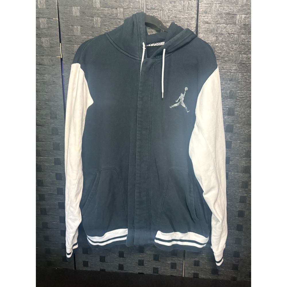 Jordan varsity hoodie size 2x black white